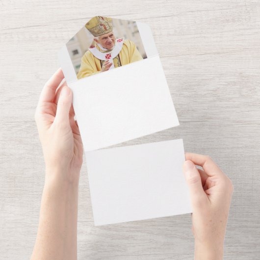 Invitation Tout En Un Pape Benoît XVI (Déchirure)