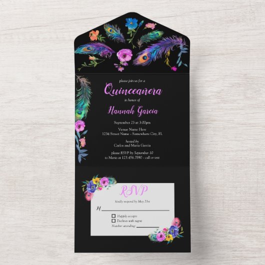 Invitation Tout En Un Peacock Feathers & Fleurs Quinceañera Noir (À l'intérieur)