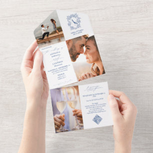 Invitation Tout En Un Preppy Monogram Crest 3 Photo QR Code Mariage bleu