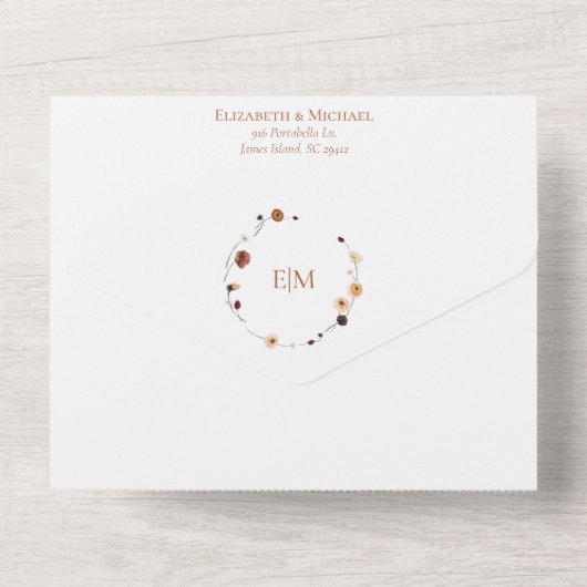 Invitation Tout En Un QR Code Elégant Burange Floral Crest Monogramme (Verso)