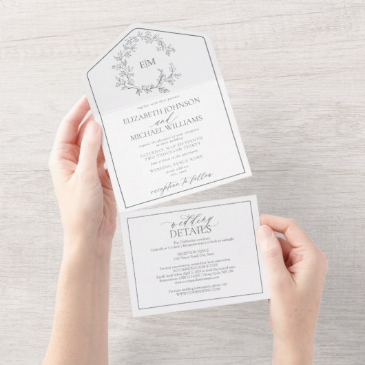 Invitation Tout En Un QR Code Eucalyptus Green Leafer Crest Monogramme (Déchirure)