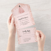 Invitation Tout En Un Quinceanera rose robe blindée or blush parti RSVP (Déchirure)