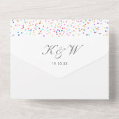 Invitation Tout En Un Rainbow Confetti Monogram Mariage photo (Verso)