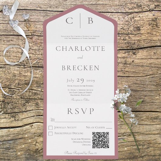 Invitation Tout En Un Rose Dusty et monogramme blanc Code QR minimal