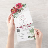 Invitation Tout En Un Rouge rustique et vert Pin d'hiver Floral QR Code (Déchirure)