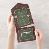 Invitation Tout En Un Rustic Winter Berries & Pine Bourgogne Détails (Déchirure)