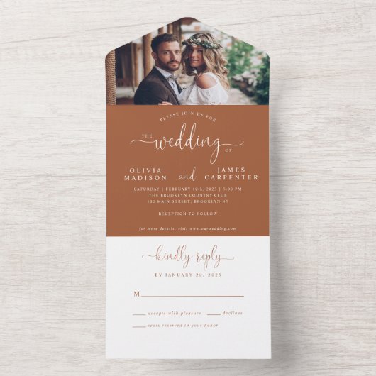 Invitation Tout En Un Rustique Terracotta Élégant Script Mariage photo (À l'intérieur)