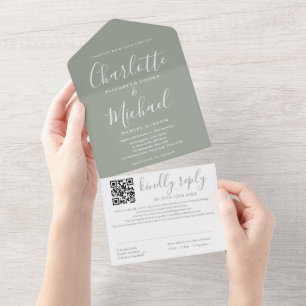 Invitation Tout En Un Sage Green Elegant Script moderne QR Code Mariage