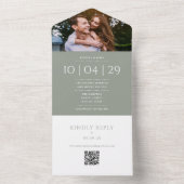 Invitation Tout En Un Sage Green Monogramme QR Code Mariage photo Date (À l'intérieur)
