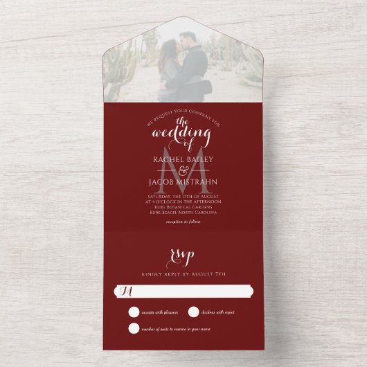 Invitation Tout En Un Simple Monogramme Bourgogne Marsala Mariage photo (À l'intérieur)
