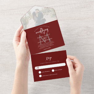 Invitation Tout En Un Simple Monogramme Bourgogne Marsala Mariage photo
