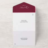 Invitation Tout En Un Simple Script Bourgogne Monogramme Mariage photo (Dehors)