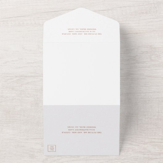 Invitation Tout En Un Simple Terracotta Monogramme Mariage élégant (Dehors)