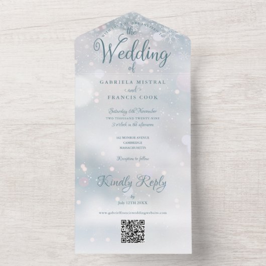 Invitation Tout En Un Snowflakes QR Code Monogramme Mariage hivernal (À l'intérieur)