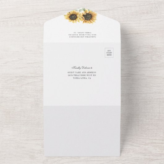 Invitation Tout En Un Sunflower florale Eucalyptus Script Mariage élégan (Dehors)