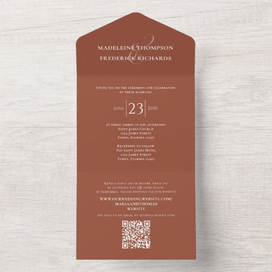 Invitation Tout En Un Terracotta Simple Élégant Budget QR Code Site Web (À l'intérieur)