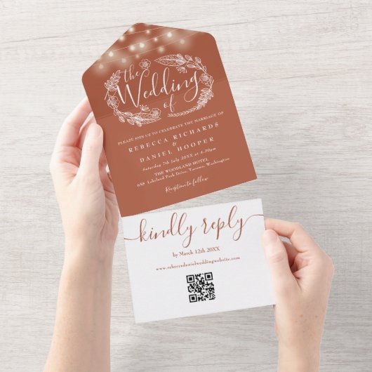 Invitation Tout En Un Terracotta String Lights QR Code Mariage (Déchirure)