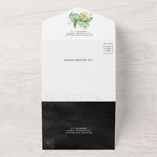 Invitation Tout En Un Tropical Green Gold Monstera Palm Mariage noir (Dehors)
