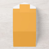 Invitation Tout En Un un fond jaune avec une bordure noire (Dehors)