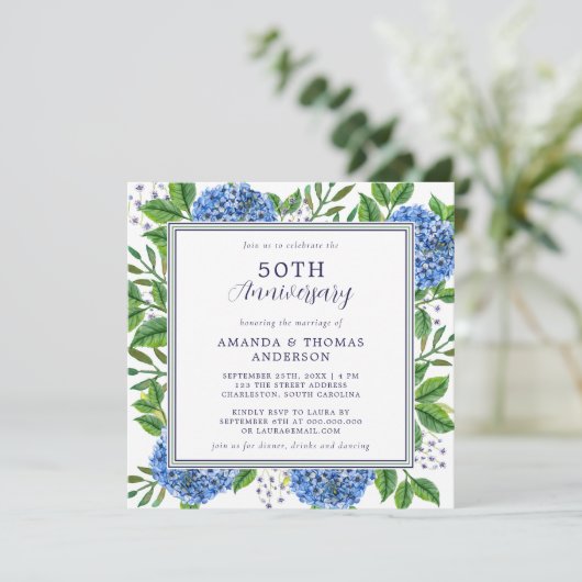 Invitation Toute année Blue Hydrangea 50e anniversaire de Mar (Debout devant)