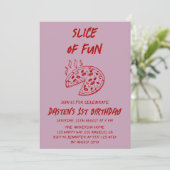 Invitation Tranche de Fun Pizza d'anniversaire minimal rouge (Debout devant)
