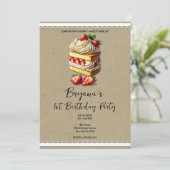 Invitation Tranche de gâteau aux fraises 1ère fête d'annivers (Debout devant)