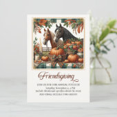 Invitation Trendy Friendsgiving Cheval  (Debout devant)
