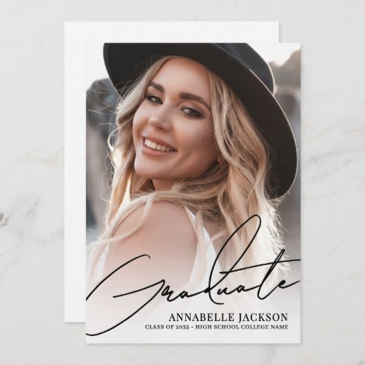Invitation Trendy Script Graduate Simple Photo Graduation (Devant / Derrière)