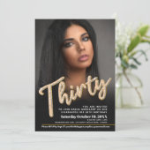 Invitation Trente 30ème anniversaire script photo or noir (Debout devant)
