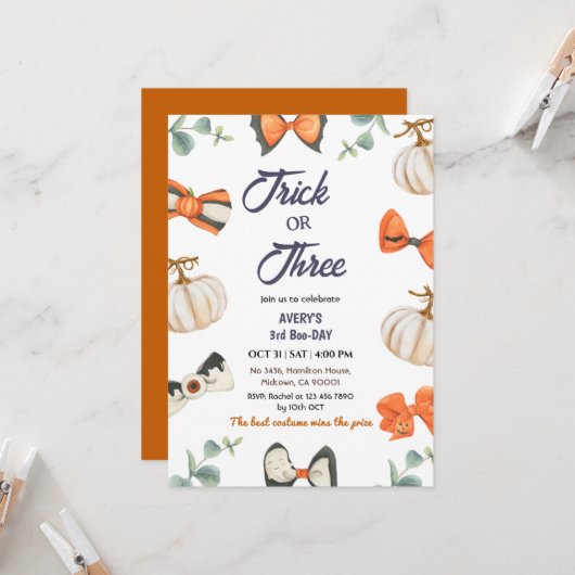 Invitation Trick or Three Halloween Anniversaire Citrouille B (Devant/Arrière en situation)