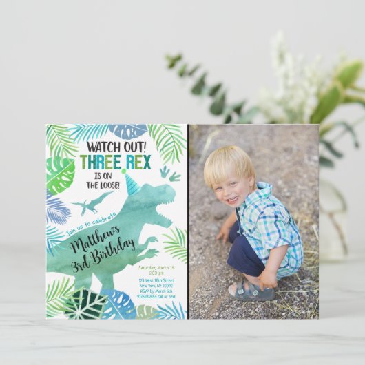 Invitation Trois Rex Dinosaur Vert Anniversaire (Debout devant)