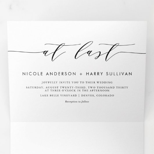 Invitation Trois Volets At Last Black Minimum Script Wedding (Intérieur en premier)