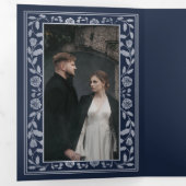 Invitation Trois Volets Bleu Argent Royal Médiéval Mariage QR Code (Intérieur en premier)