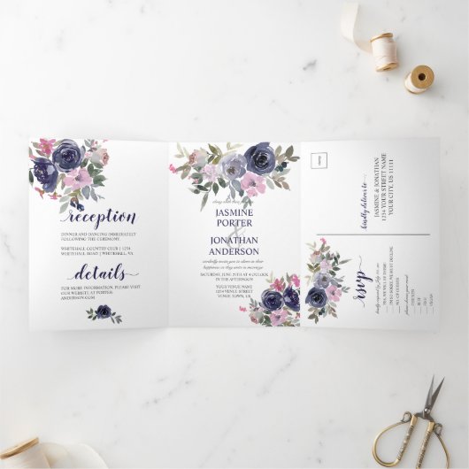 Invitation Trois Volets Blush Pink et Indigo Navy Mariage Floral (Intérieur)