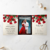 Invitation Trois Volets Bouquet de roses rouges romantiques rustiques Mari (Intérieur)