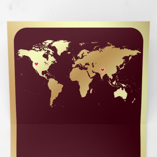 Invitation Trois Volets Burgundy Gold World Map QR Code Photo Wedding (Intérieur en premier)