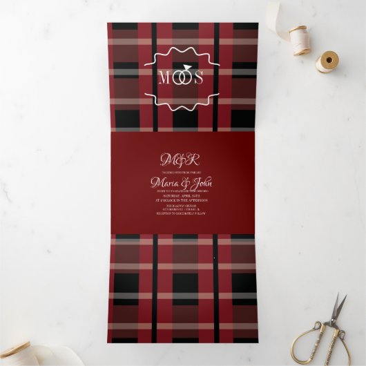 Invitation Trois Volets Burgundy Noir Plaid Blanc Anneau Logo Mariage (Intérieur)