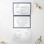 Invitation Trois Volets Cadre bleu marine classique Mariage élégant (Intérieur)