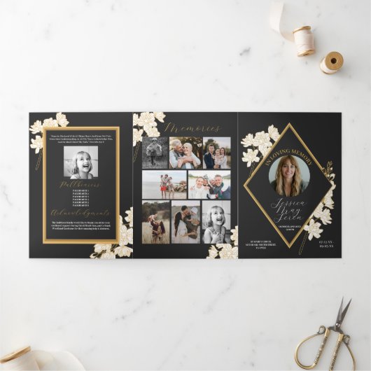 Invitation Trois Volets Célébration de la vie Photo Fleurs blanches (Extérieur)