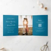 Invitation Trois Volets Code QR bleu moderne Mariage simple (Intérieur)