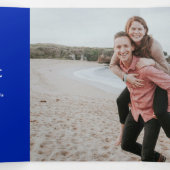 Invitation Trois Volets Code QR de mariage moderne en bleu saphir avec pol (Intérieur au milieu)