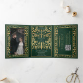 Invitation Trois Volets Code QR du Mariage d'épée médiévale verte (Intérieur)