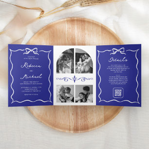 Invitation Trois Volets Code QR Photo Mariage Main Bleue Dessinée Arc Blan