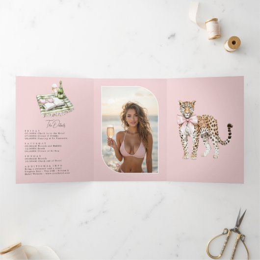 Invitation Trois Volets Code QR pour le week-end d'enterrement de vie de j (Intérieur)