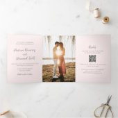 Invitation Trois Volets Code QR rose moderne Mariage simple (Intérieur)