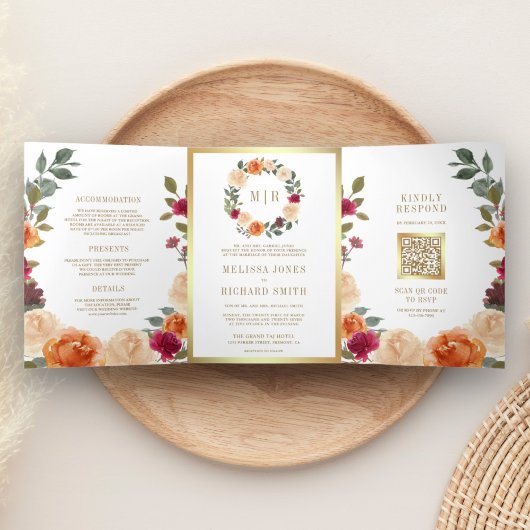 Invitation Trois Volets Couronne florale rustique et terreuse, code QR de