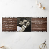 Invitation Trois Volets Dentelle photo Rustic Barn Wood Scallop Mariage (Intérieur)