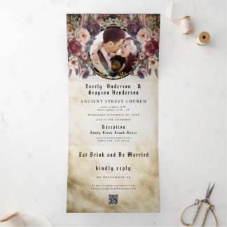 Invitation Trois Volets Elegant Medieval Rose Floral Wedding TriFold