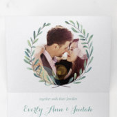 Invitation Trois Volets Élégant simple moderne vert Mariage de couronnes f (Intérieur en premier)