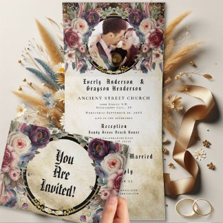 Invitation Trois Volets Élégant TriPliage Médiéval Rose Floral Mariage